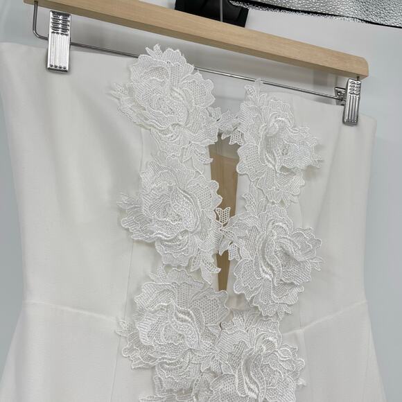 Elegant White Strapless Maxi Dress - Picture 10 of 16